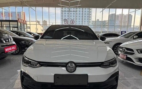 Volkswagen Golf VIII, 2022 год, 1 440 000 рублей, 2 фотография