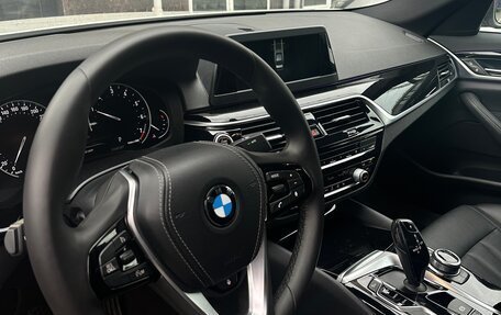 BMW 5 серия, 2017 год, 2 900 000 рублей, 1 фотография