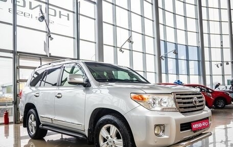 Toyota Land Cruiser 200, 2012 год, 3 858 000 рублей, 1 фотография