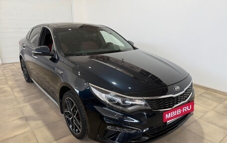 KIA Optima IV, 2018 год, 2 000 000 рублей, 2 фотография