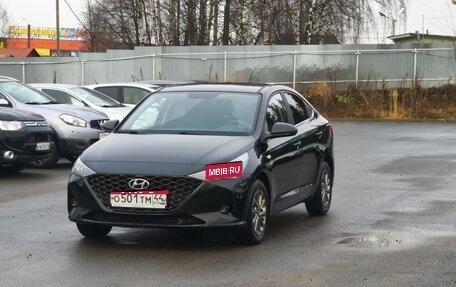 Hyundai Solaris II рестайлинг, 2021 год, 1 600 000 рублей, 1 фотография