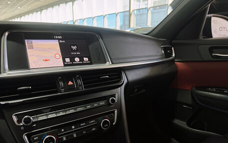 KIA Optima IV, 2018 год, 2 000 000 рублей, 21 фотография