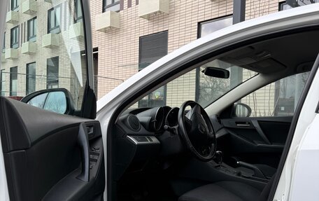 Mazda 3, 2012 год, 900 000 рублей, 10 фотография