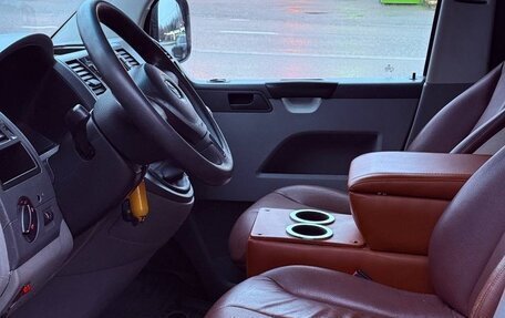 Volkswagen Transporter T5 рестайлинг, 2007 год, 920 000 рублей, 7 фотография