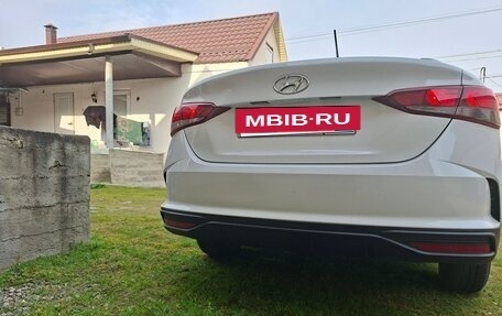 Hyundai Solaris II рестайлинг, 2021 год, 1 350 000 рублей, 6 фотография