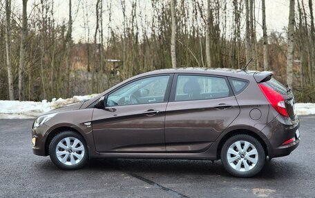 Hyundai Solaris II рестайлинг, 2016 год, 1 150 000 рублей, 2 фотография