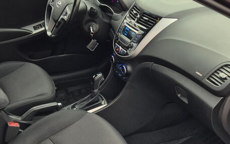 Hyundai Solaris II рестайлинг, 2016 год, 1 150 000 рублей, 8 фотография