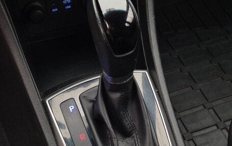 Hyundai Solaris II рестайлинг, 2016 год, 1 150 000 рублей, 16 фотография