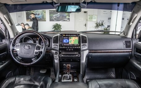 Toyota Land Cruiser 200, 2012 год, 3 858 000 рублей, 26 фотография