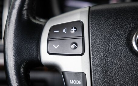 Toyota Land Cruiser 200, 2012 год, 3 858 000 рублей, 32 фотография