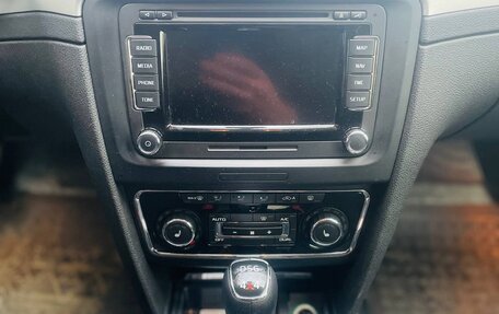 Skoda Superb III рестайлинг, 2014 год, 1 125 000 рублей, 7 фотография