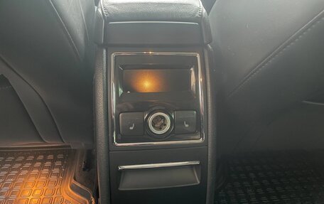 Skoda Superb III рестайлинг, 2014 год, 1 125 000 рублей, 16 фотография