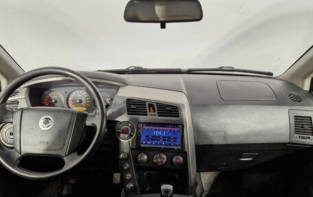 SsangYong Kyron I, 2011 год, 750 000 рублей, 10 фотография