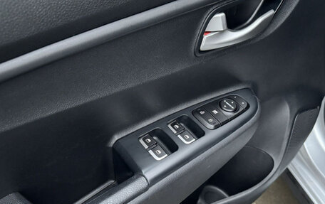 KIA Rio IV, 2019 год, 1 550 000 рублей, 11 фотография