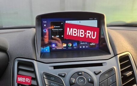 Ford Fiesta, 2016 год, 900 000 рублей, 14 фотография