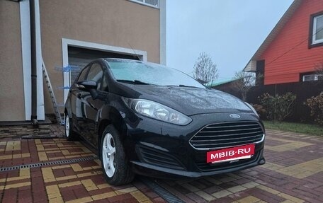 Ford Fiesta, 2016 год, 900 000 рублей, 18 фотография