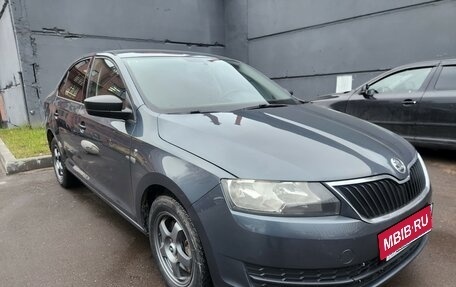 Skoda Rapid I, 2014 год, 820 000 рублей, 3 фотография