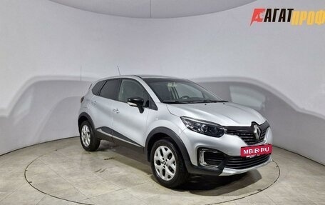 Renault Kaptur I рестайлинг, 2017 год, 1 250 000 рублей, 2 фотография