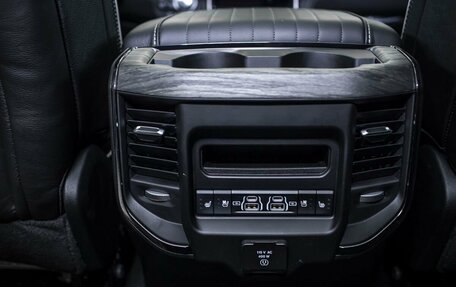 Rambler 1500, 2025 год, 10 480 000 рублей, 28 фотография