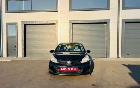 Toyota Vitz, 2014 год, 799 999 рублей, 9 фотография