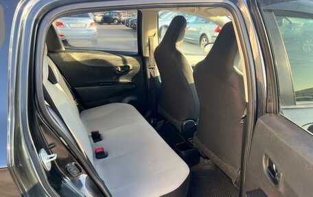 Toyota Vitz, 2014 год, 799 999 рублей, 17 фотография