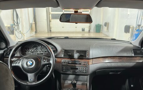 BMW 3 серия, 2004 год, 850 000 рублей, 9 фотография
