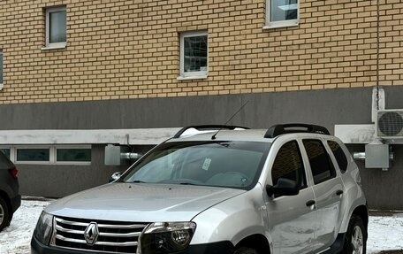 Renault Duster I рестайлинг, 2012 год, 827 000 рублей, 2 фотография