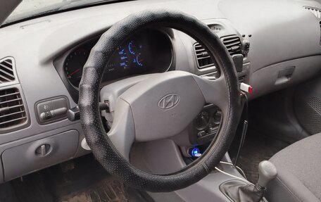 Hyundai Accent II, 2005 год, 340 000 рублей, 6 фотография