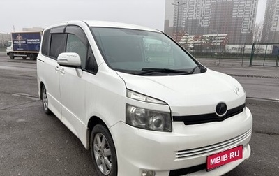 Toyota Voxy II, 2007 год, 1 300 000 рублей, 1 фотография