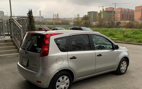 Nissan Note II рестайлинг, 2005 год, 590 000 рублей, 3 фотография