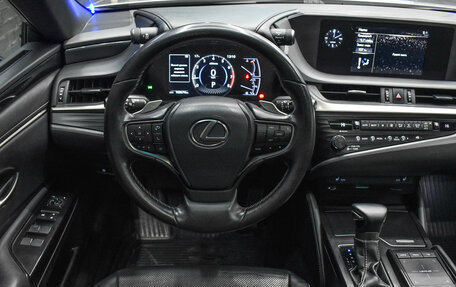 Lexus ES VII, 2018 год, 3 550 000 рублей, 13 фотография