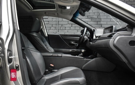 Lexus ES VII, 2018 год, 3 550 000 рублей, 11 фотография