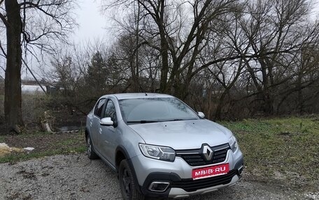 Renault Logan II, 2021 год, 1 150 000 рублей, 1 фотография