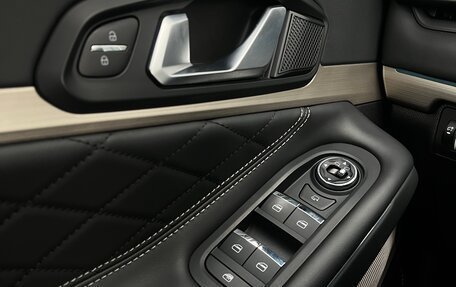 CheryExeed TXL, 2022 год, 1 870 000 рублей, 17 фотография