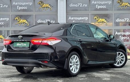 Toyota Camry, 2021 год, 2 950 000 рублей, 8 фотография