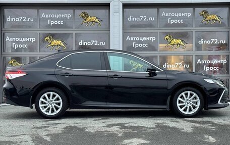 Toyota Camry, 2021 год, 2 950 000 рублей, 4 фотография