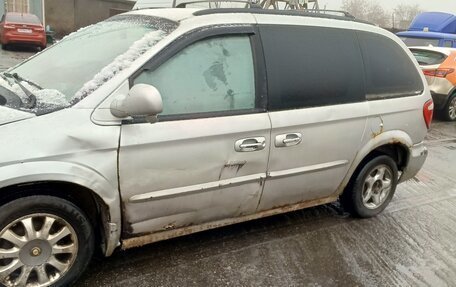 Dodge Caravan IV, 2002 год, 139 000 рублей, 2 фотография