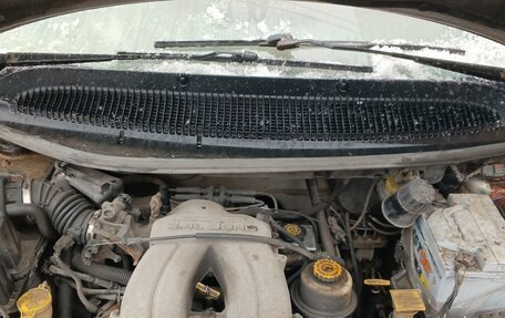 Dodge Caravan IV, 2002 год, 139 000 рублей, 11 фотография