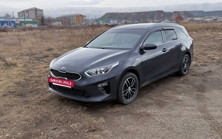 KIA cee'd III, 2021 год, 2 500 000 рублей, 2 фотография