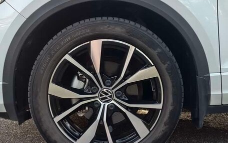 Volkswagen T-Roc I, 2025 год, 2 280 066 рублей, 13 фотография