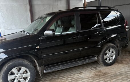 Toyota Land Cruiser Prado 120 рестайлинг, 2008 год, 2 400 000 рублей, 4 фотография