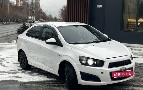Chevrolet Aveo III, 2013 год, 685 000 рублей, 3 фотография