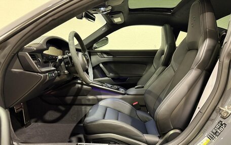 Porsche 911, 2025 год, 32 700 000 рублей, 24 фотография