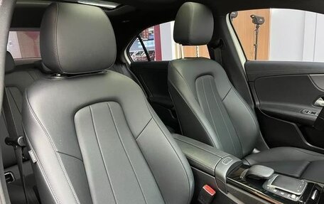 Mercedes-Benz A-Класс, 2022 год, 1 870 007 рублей, 12 фотография