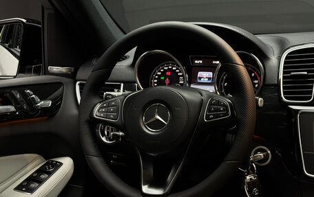 Mercedes-Benz GLS, 2019 год, 6 400 000 рублей, 19 фотография