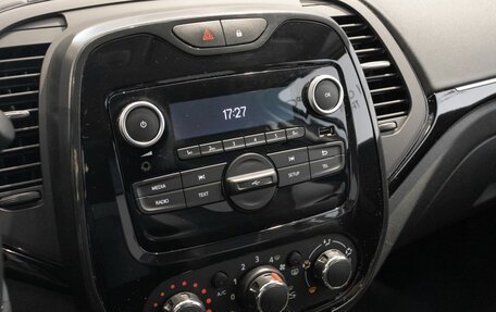 Renault Kaptur I рестайлинг, 2020 год, 1 823 200 рублей, 6 фотография