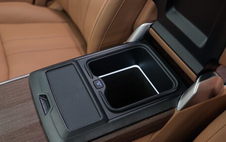 Land Rover Range Rover IV рестайлинг, 2025 год, 26 990 000 рублей, 19 фотография