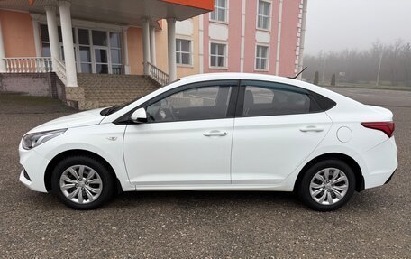 Hyundai Solaris II рестайлинг, 2017 год, 840 000 рублей, 7 фотография