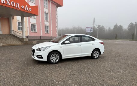 Hyundai Solaris II рестайлинг, 2017 год, 840 000 рублей, 9 фотография
