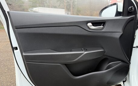 Hyundai Solaris II рестайлинг, 2017 год, 840 000 рублей, 23 фотография